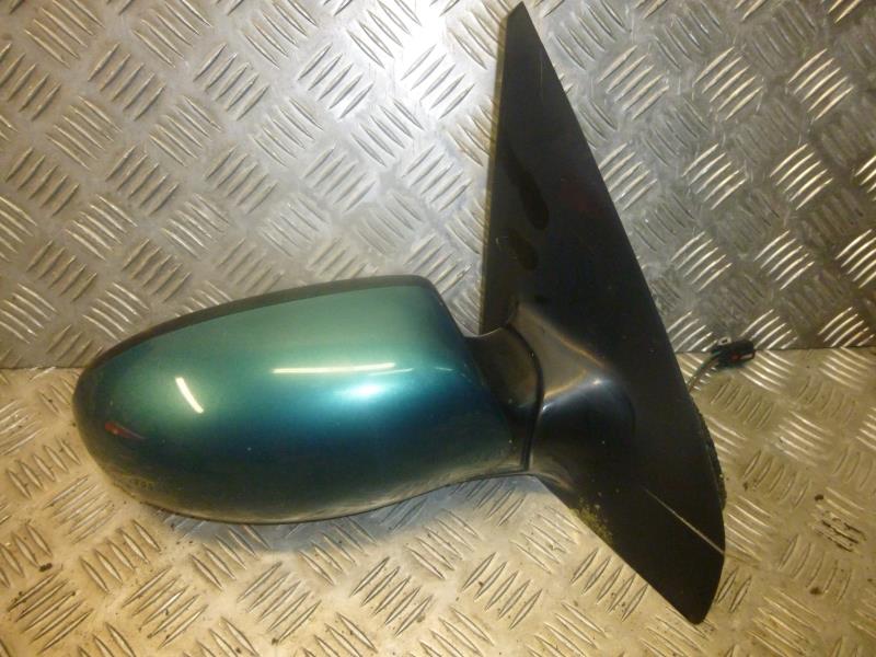 Retrovisor derecho FORD FOCUS 1 Gasolina - 1