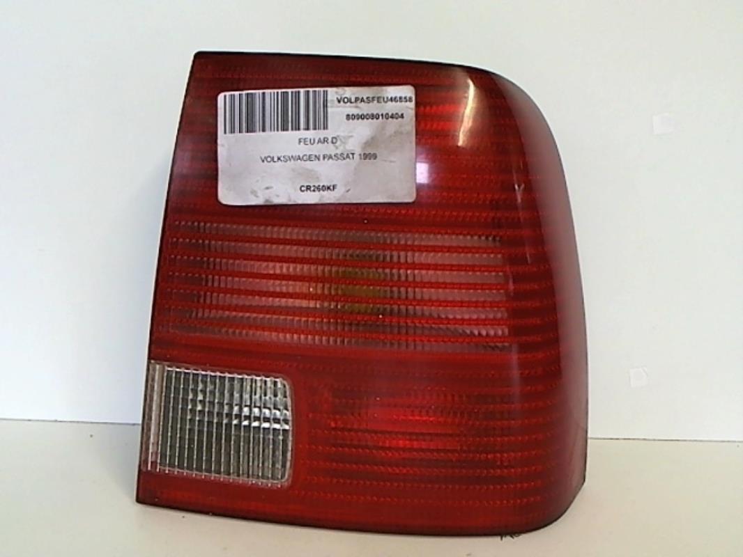 Fanale posteriore principale destro (luci) VOLKSWAGEN PASSAT 4 PHASE 1 Diésel - 1