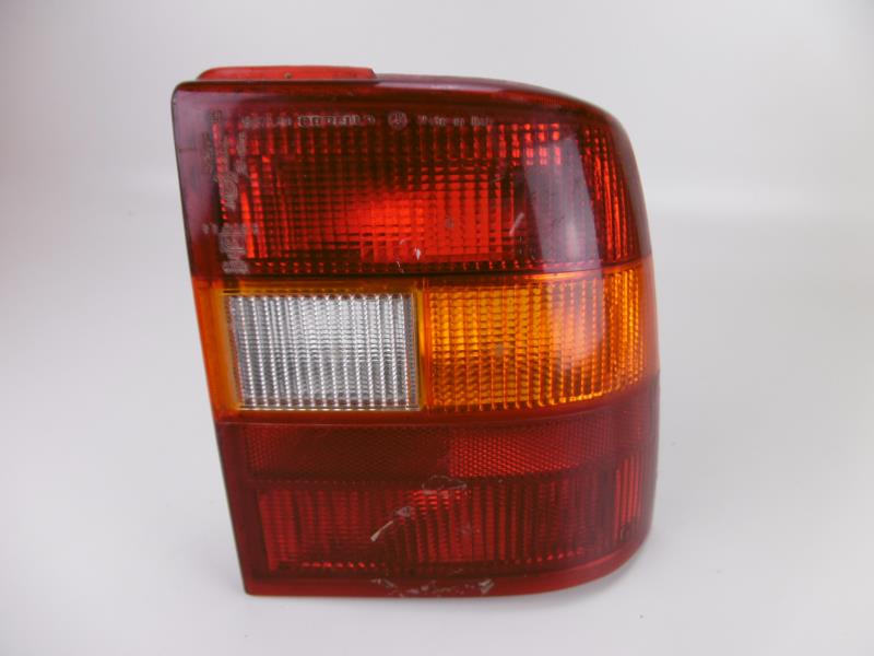 Fanale posteriore principale destro (luci) OPEL VECTRA B PHASE 2 BREAK  - 1