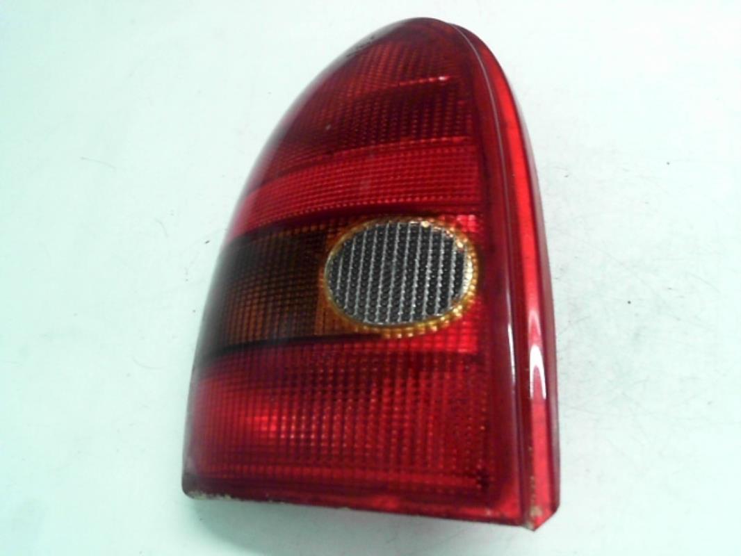 Fanale posteriore principale sinistro (luci) OPEL CORSA B PHASE 1 Gasolina - 1
