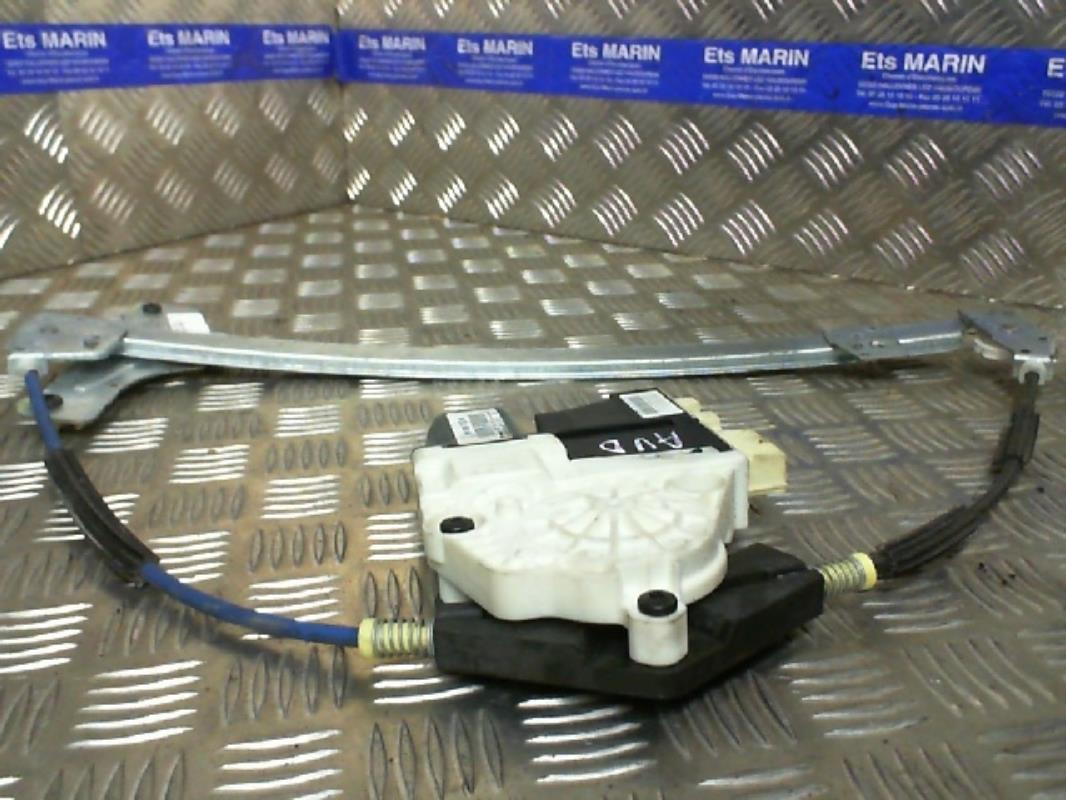 Alzacristalli elettrico anteriore destro PEUGEOT 307 PHASE 1 BREAK Diésel - 1