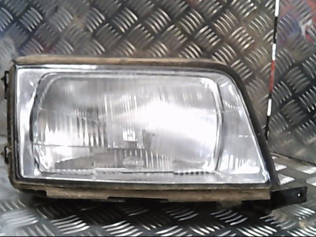 Gruppo ottico anteriore principale destro (luci)(faro) AUDI 100 3 Gasolina - 1