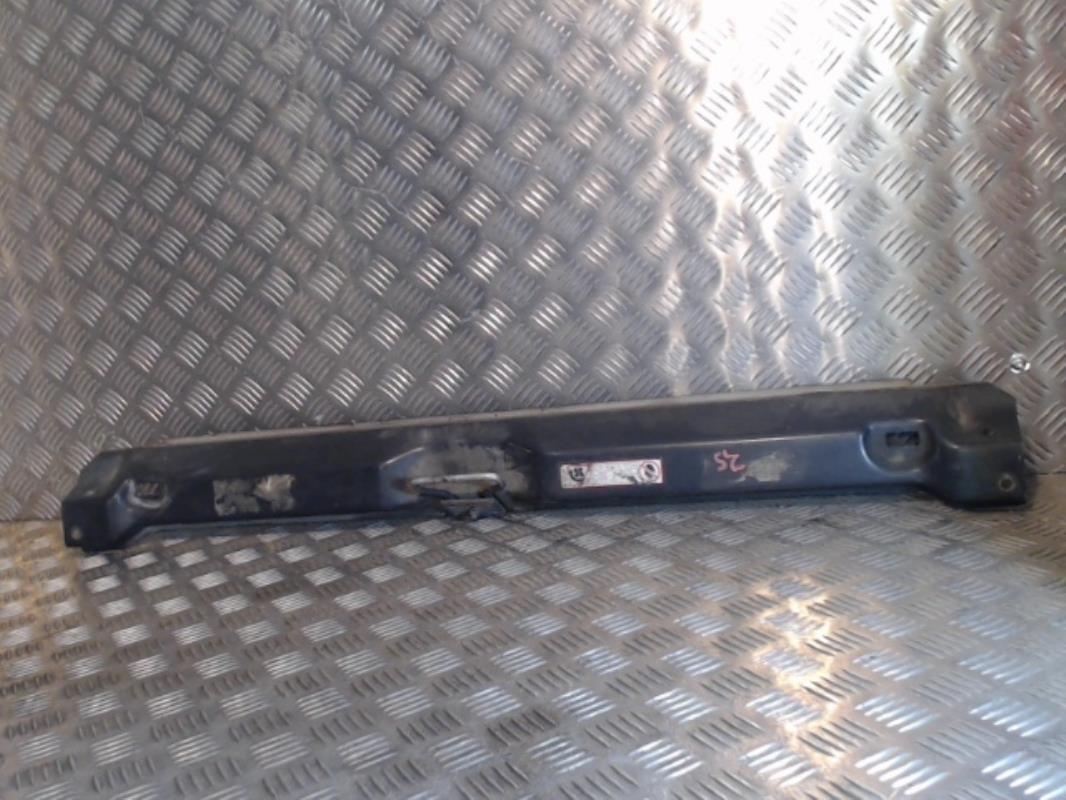 Traverse superieure VOLKSWAGEN TRANSPORTER 3 Diesel - 1