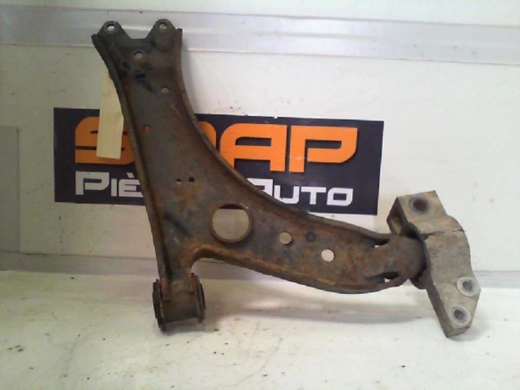 Triangle avant gauche VOLKSWAGEN GOLF 5 Diesel - 1