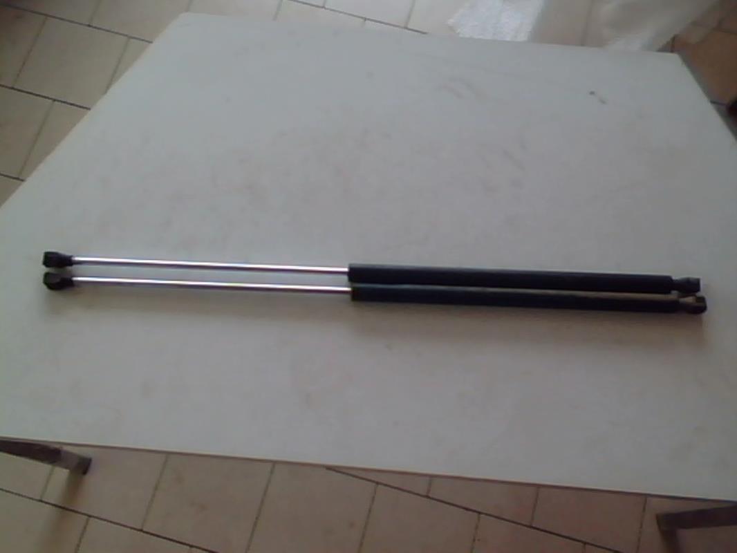 Verin de capot PEUGEOT 106 PHASE 2 Essence - 1