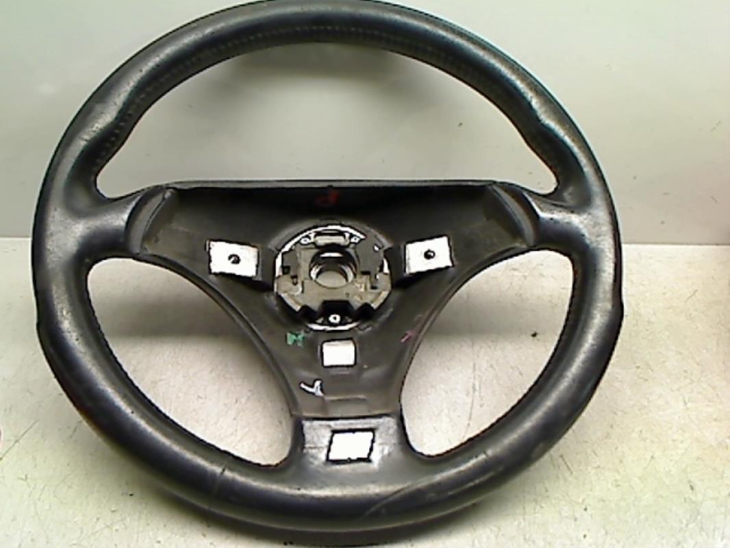 Volant AUDI A4 1 AVANT PHASE 2 BREAK Diesel - 1