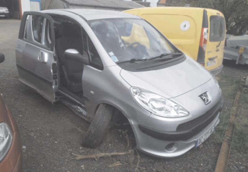Compteur PEUGEOT 1007 Essence - 1