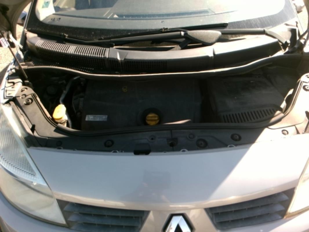 Image Capot - RENAULT GRAND SCENIC 2