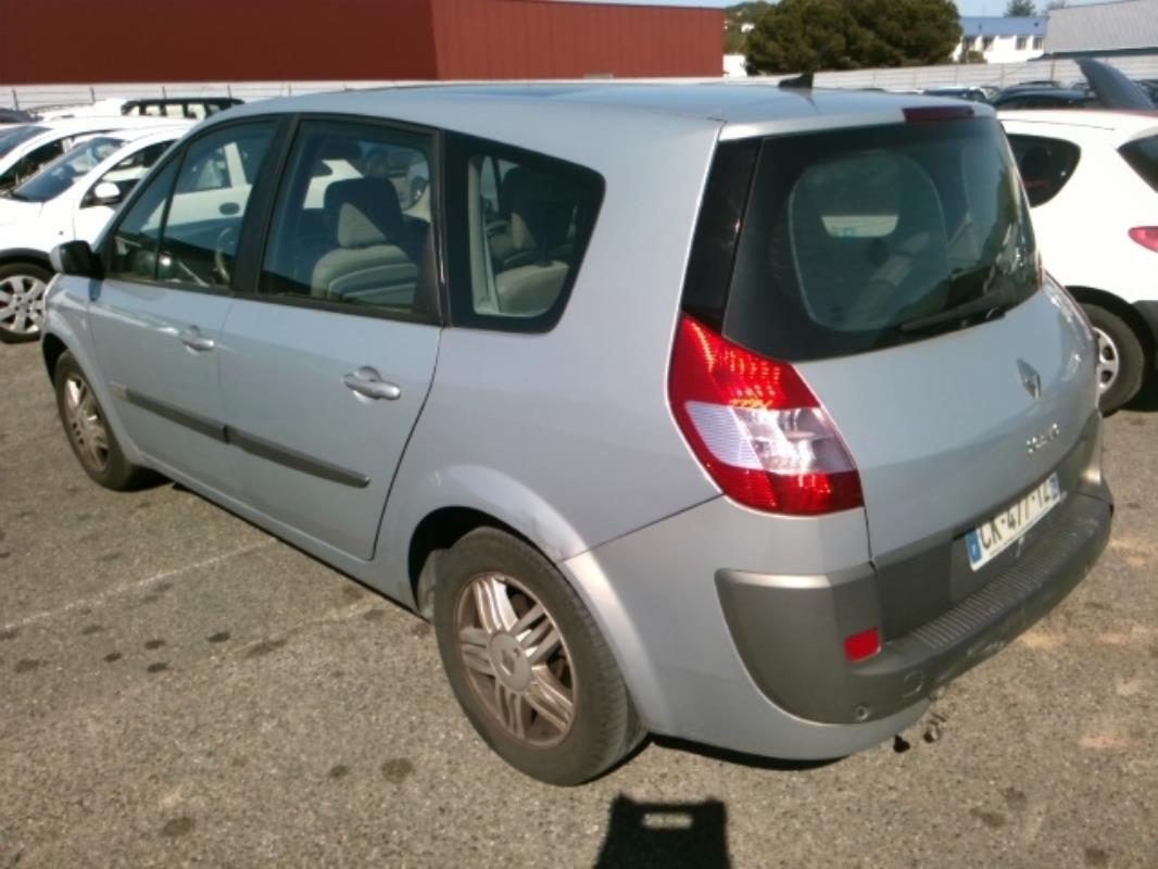 Image Capot - RENAULT GRAND SCENIC 2