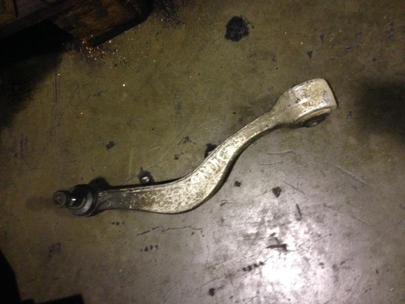 Braccio sospensione inferiore anteriore destro BMW SERIE 5 E34  - 1