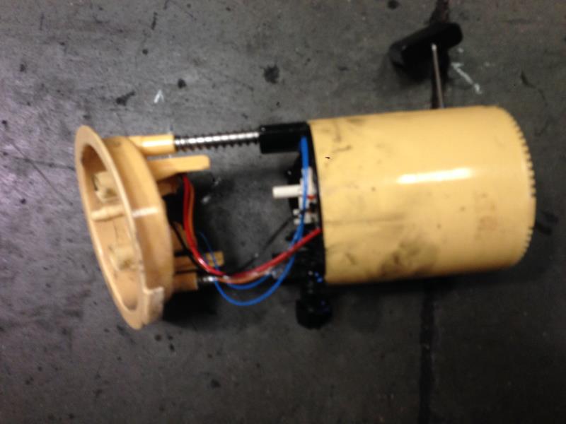 Pompe de gavage BMW SERIE 1 E87 PHASE 2 Diesel - 1