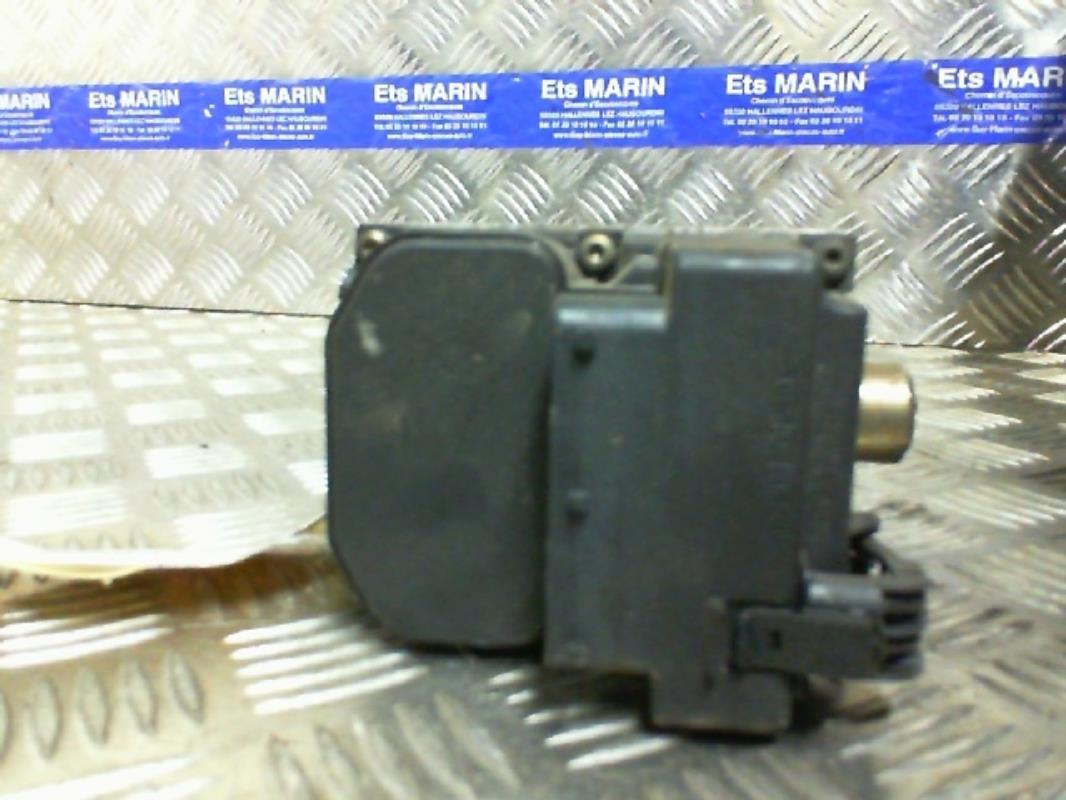 Blocco ABS (antibloccaggio freni) AUDI A4 1 PHASE 1 Diésel - 1