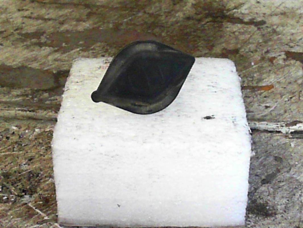 Bouton de coffre RENAULT LAGUNA 3 PHASE 1 Diesel - 1