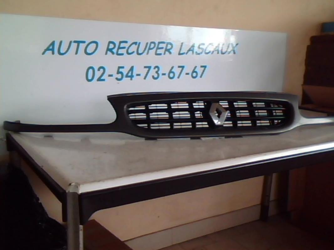 Calandre RENAULT SAFRANE PHASE 2 Diesel - 1