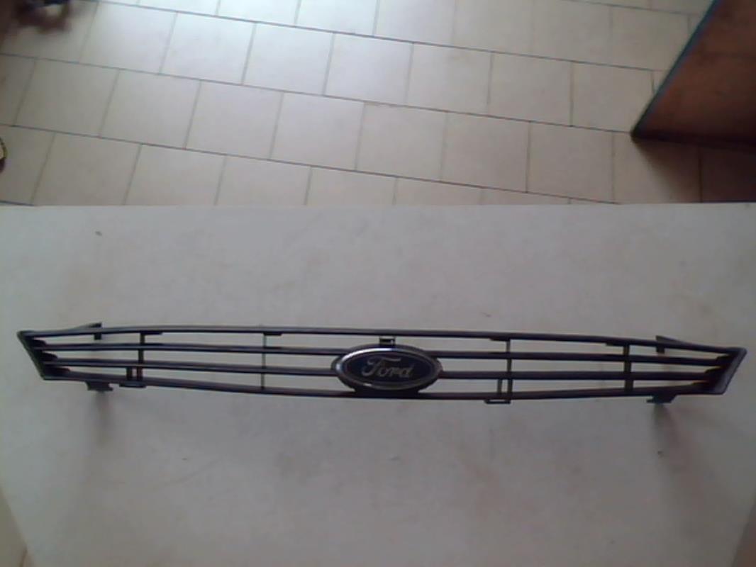 Calandre FORD FOCUS 1 BREAK Diesel - 1