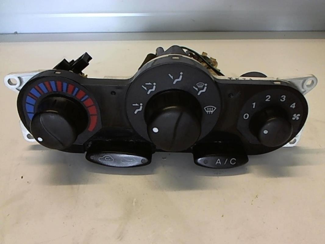 Commande chauffage HYUNDAI COUPE 1 Essence - 1
