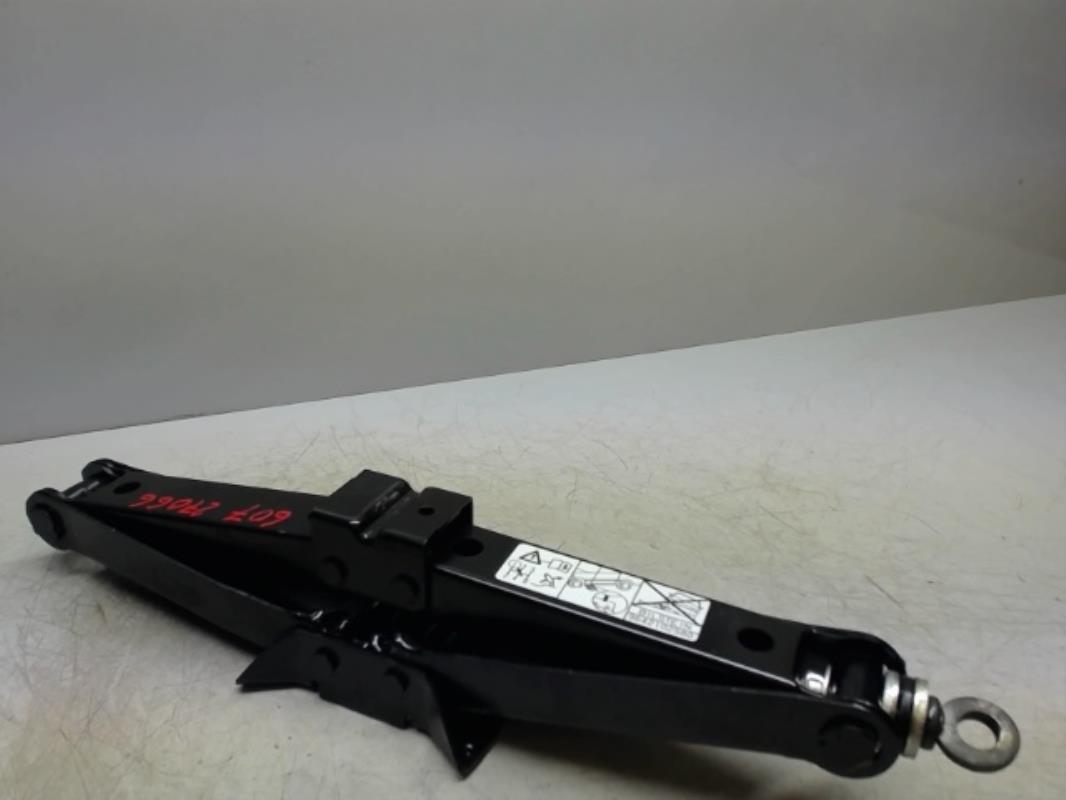Cric PEUGEOT 607 PHASE 1 Essence - 1