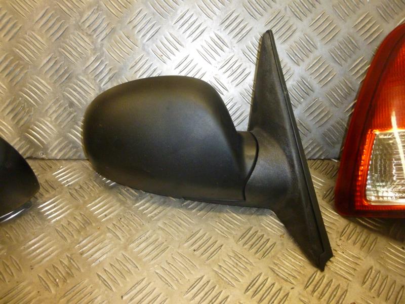Retrovisor derecho HYUNDAI ACCENT 2 Diésel - 1