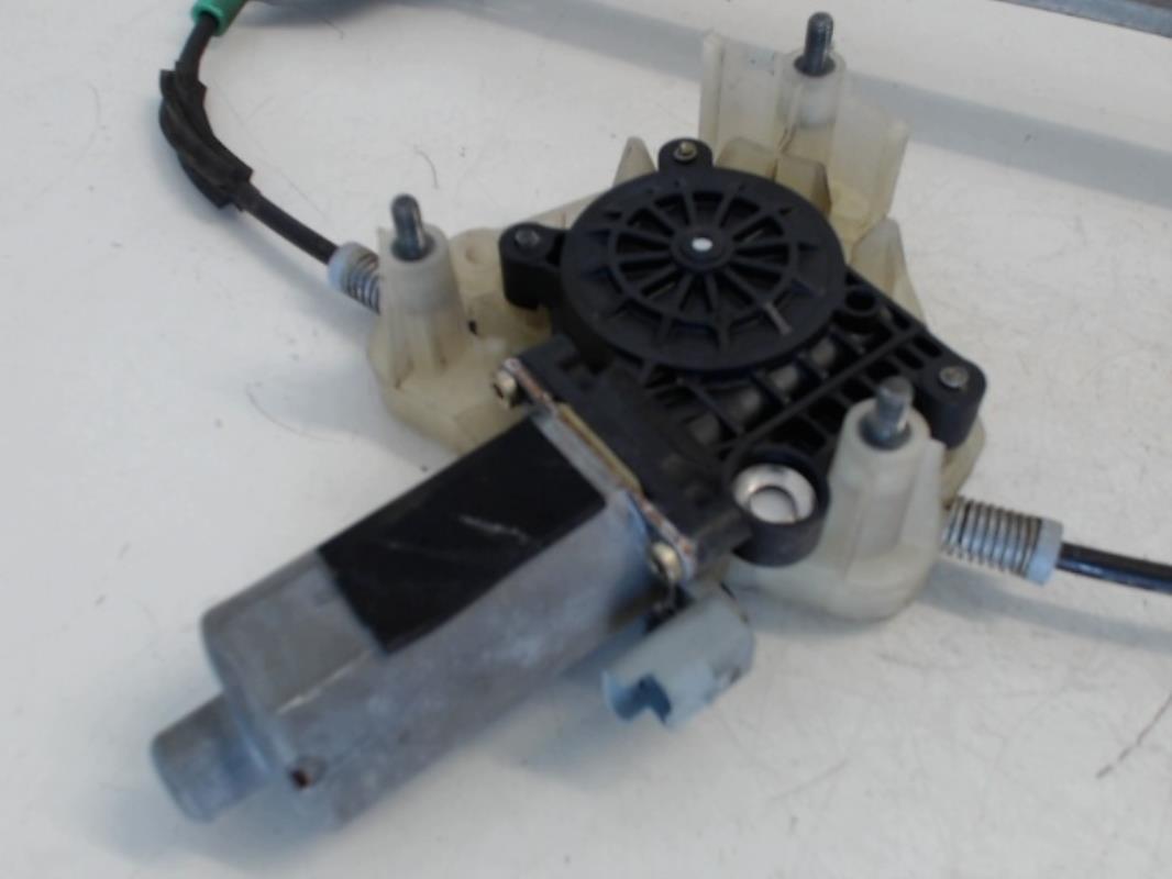 Image Leve vitre electrique arriere droit - PEUGEOT 406
