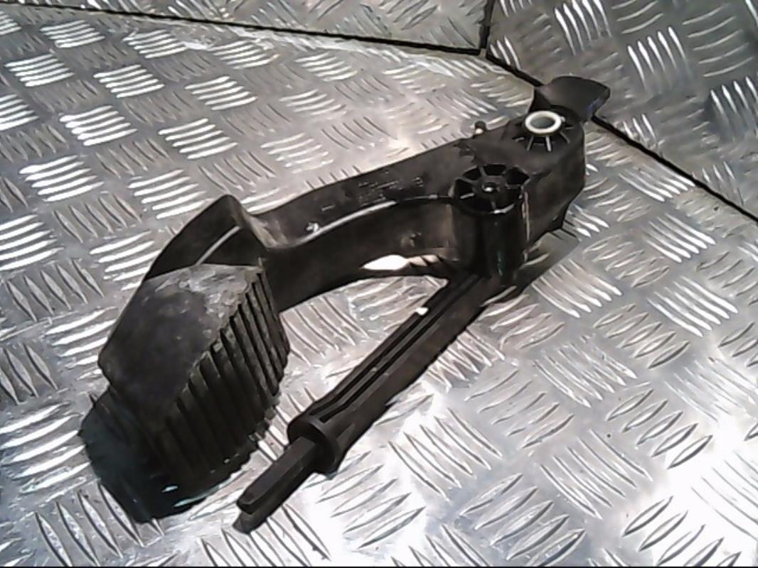 Pedale d'embrayage CITROEN C3 2 PHASE 1 Diesel - 1