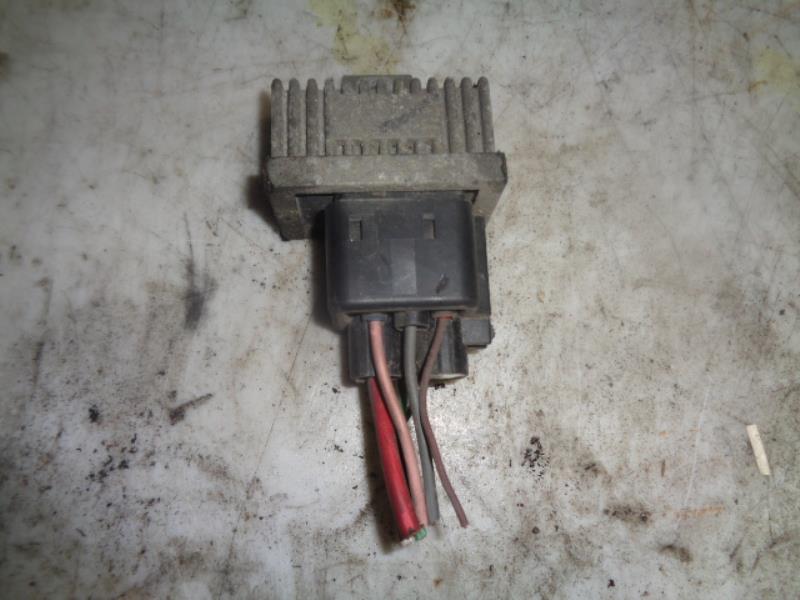 Relais de prechauffage RENAULT CLIO 2 PHASE 2 Diesel - 1