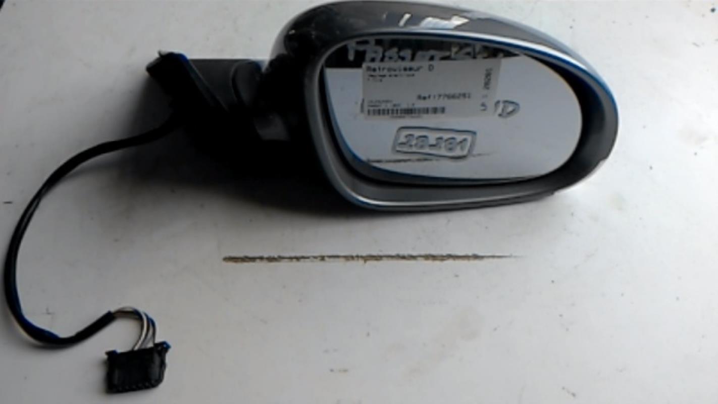 Retrovisor derecho VOLKSWAGEN PASSAT 4 PHASE 2 BREAK Diésel - 1