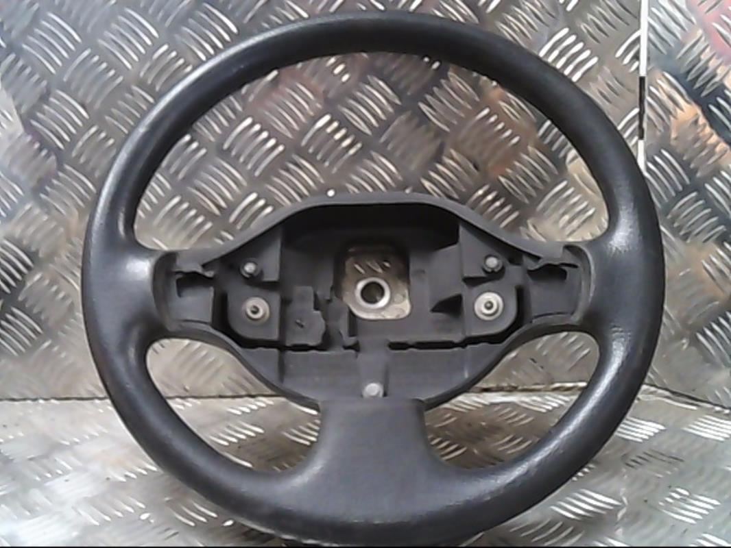 Volant RENAULT CLIO 2 PHASE 1 Essence - 1