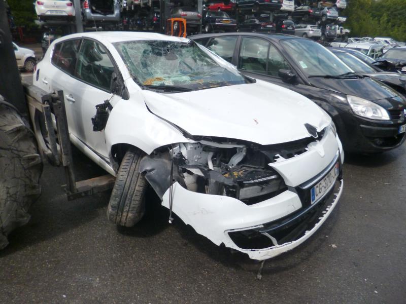Boitier UCH RENAULT MEGANE 3 PHASE 2 Diesel - 1