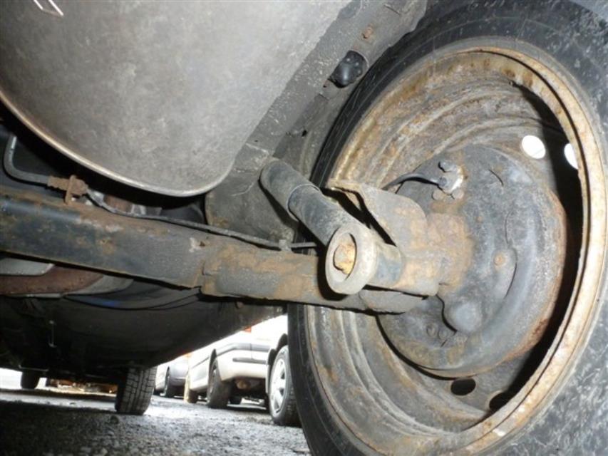 Fusee avant gauche RENAULT KANGOO 1 PHASE 1  - 1