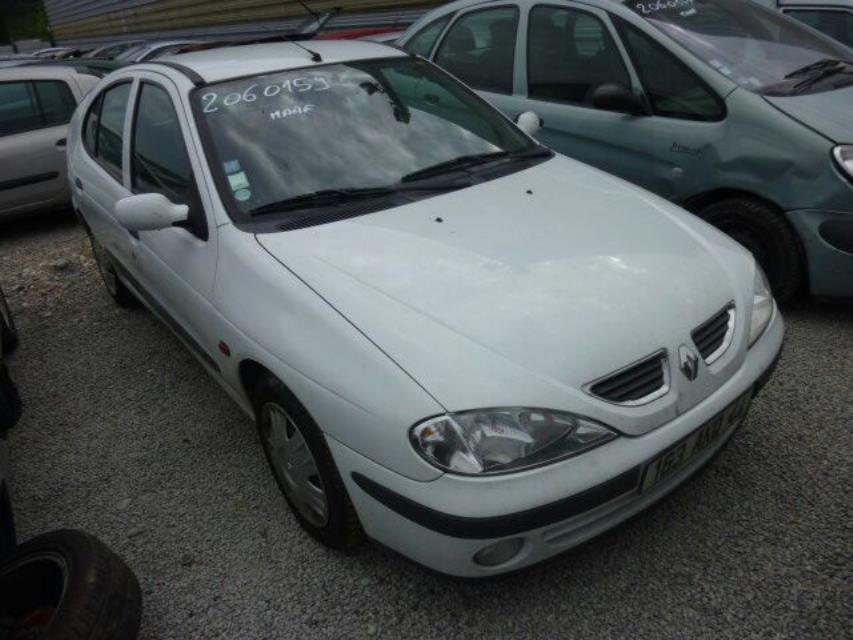 Plage arriere RENAULT MEGANE 1 PHASE 2 Essence - 1