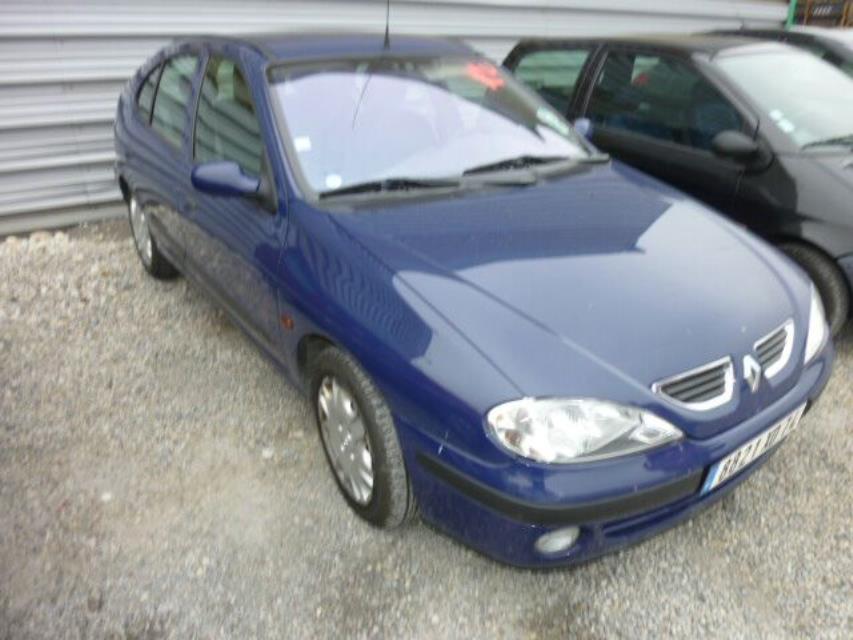 Plage arriere RENAULT MEGANE 1 PHASE 2 Essence - 1