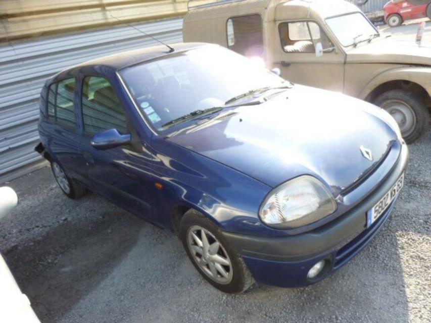 Pompe de direction RENAULT CLIO 2 PHASE 1 Essence - 1