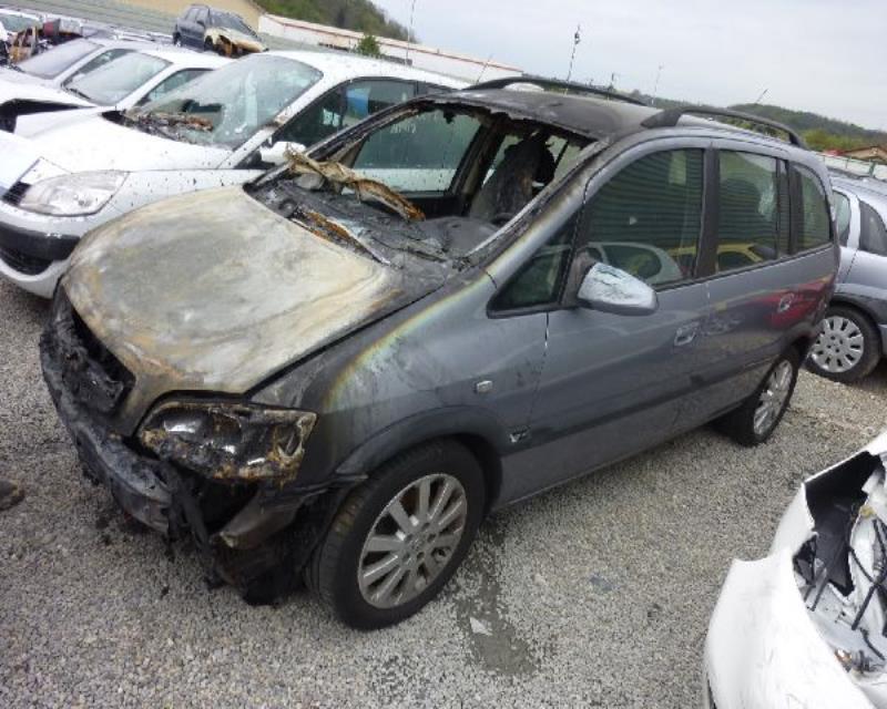 Pompe de direction OPEL ZAFIRA A PHASE 1 Diesel - 1