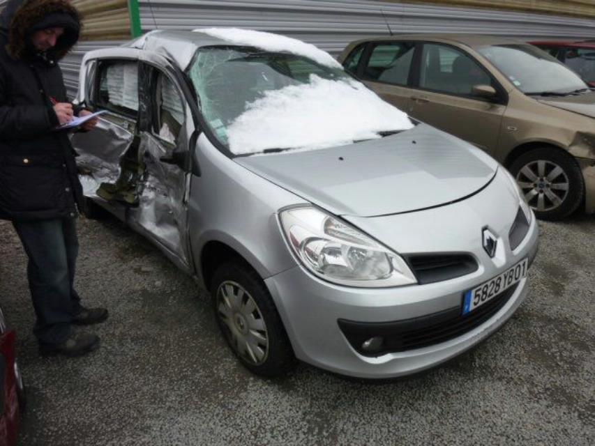 Compresseur clim RENAULT CLIO 3 PHASE 1 Essence - 1