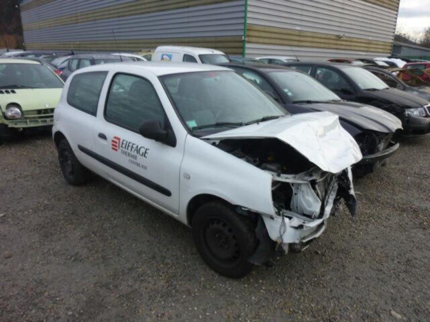 Fusee avant gauche RENAULT CLIO 2 CAMPUS PHASE 2 Diesel - 1