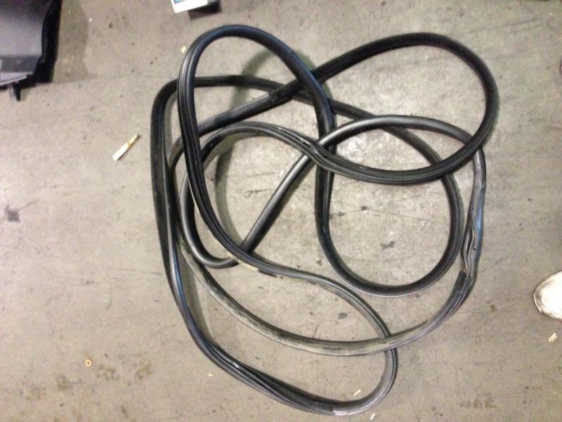 Joint de porte avant droite BMW X5 E70 PHASE 1  - 1