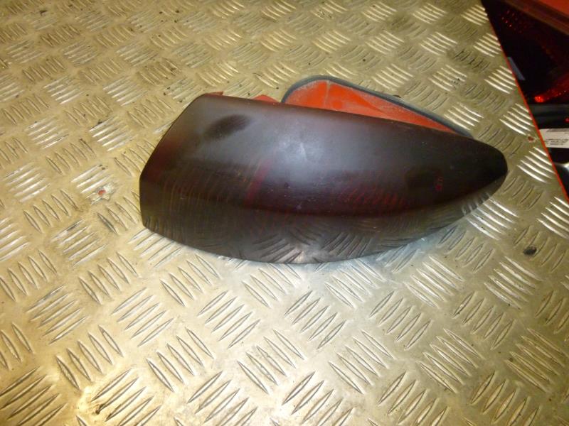 Fanale posteriore principale destro (luci) ALFA ROMEO 147 PHASE 1 Diésel - 1