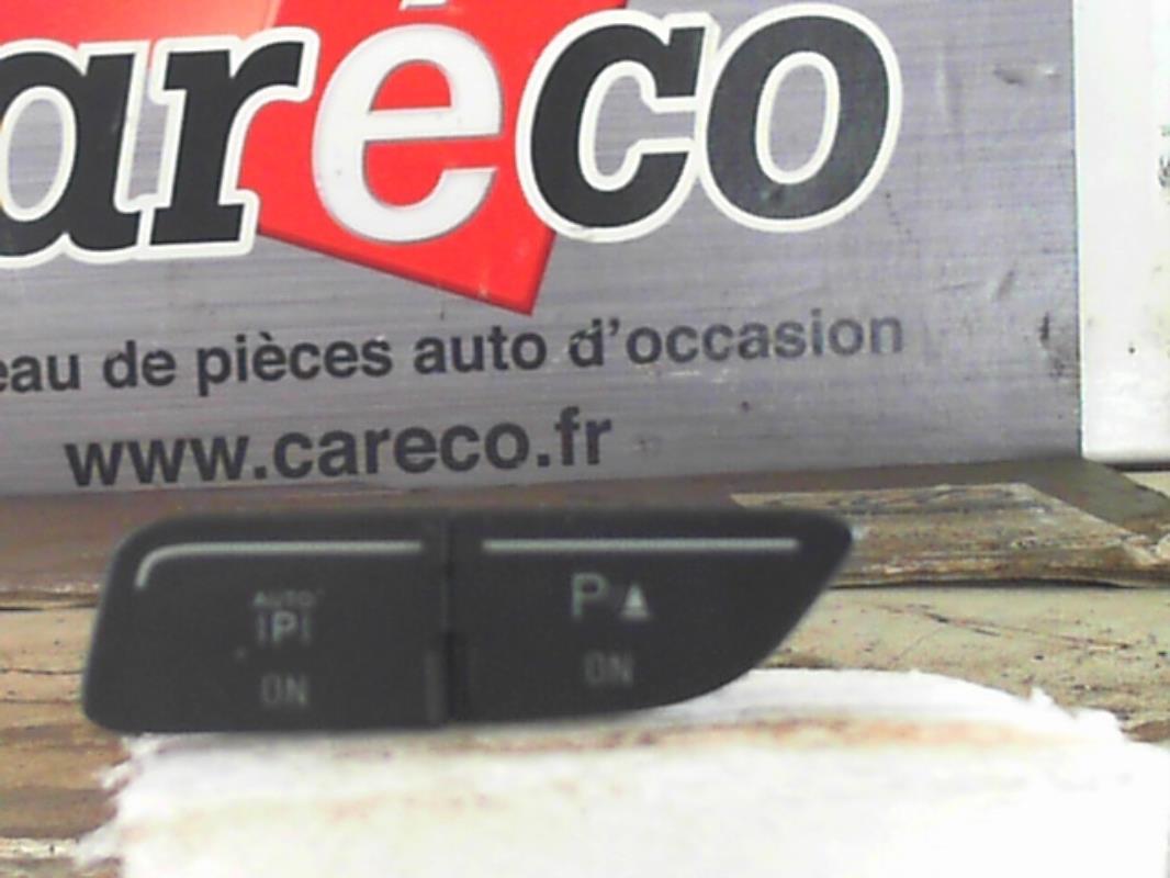 Bouton/Interrupteur FORD C-MAX 2 PHASE 1 Diesel - 1