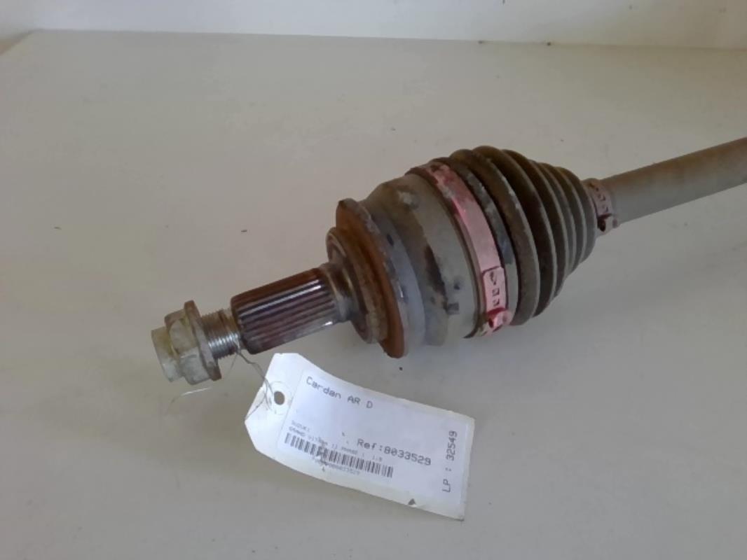 Cardán trasero derecho (transmisión) SUZUKI GRAND VITARA 2 PHASE 1 1.9 DDIS  - 8V TURBO 4X4 Diésel ocasión | Opisto