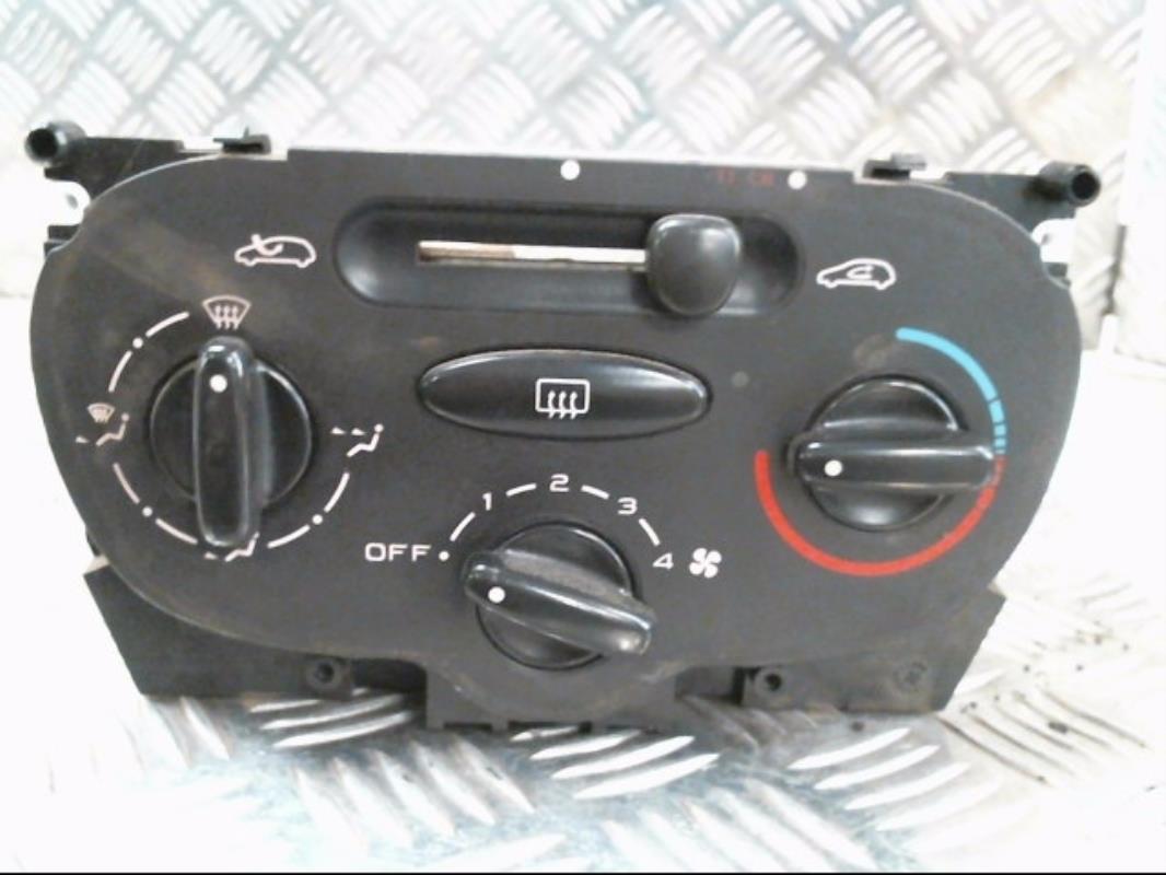 Commande chauffage PEUGEOT 206 PHASE 1 Diesel - 1