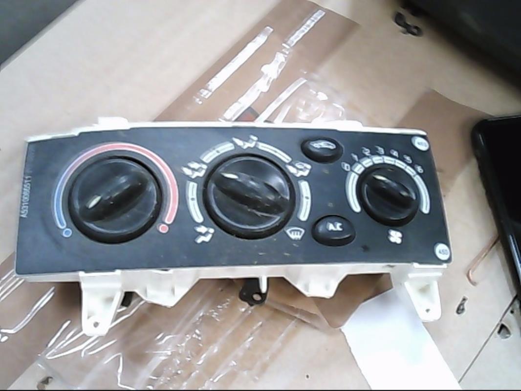 Commande chauffage RENAULT SCENIC 1 PHASE 1 Essence - 1