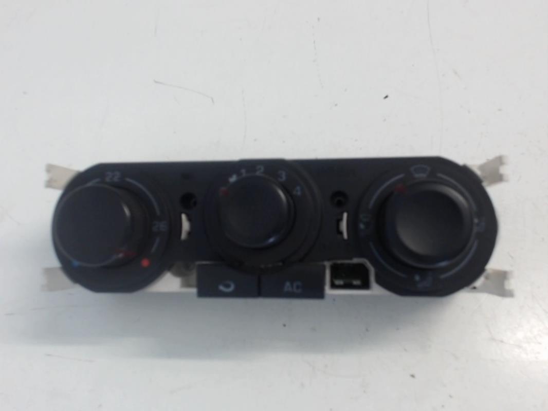 Commande chauffage SEAT IBIZA 3 PHASE 1 Diesel - 1
