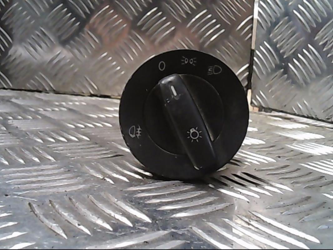 Commande de phare VOLKSWAGEN CADDY 3 Diesel - 1