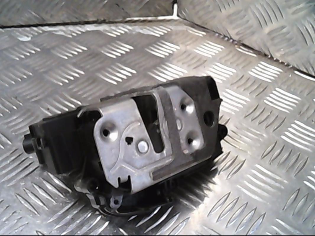 Chiusura centralizzata anteriore destra FORD FIESTA 6 PHASE 1 Diésel - 1