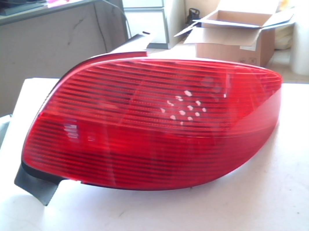 Fanale posteriore principale destro (luci) PEUGEOT 206 Diésel - 1