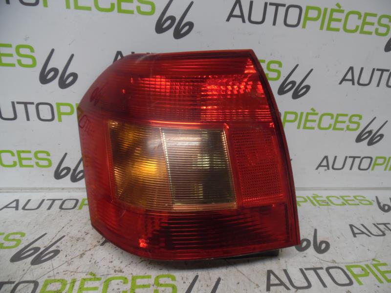 Fanale posteriore principale sinistro (luci) TOYOTA COROLLA 10 PHASE 1 Diésel - 1