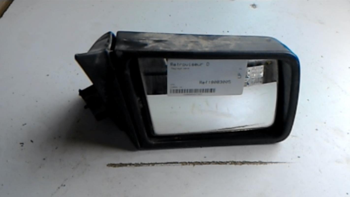 Retrovisor derecho OPEL CORSA A  - 1