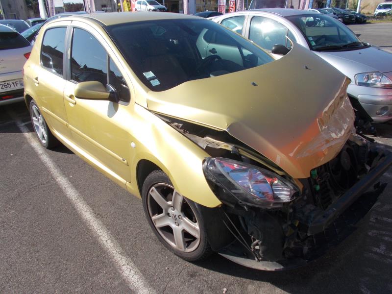 Compresseur clim PEUGEOT 307 PHASE 1 Essence - 1