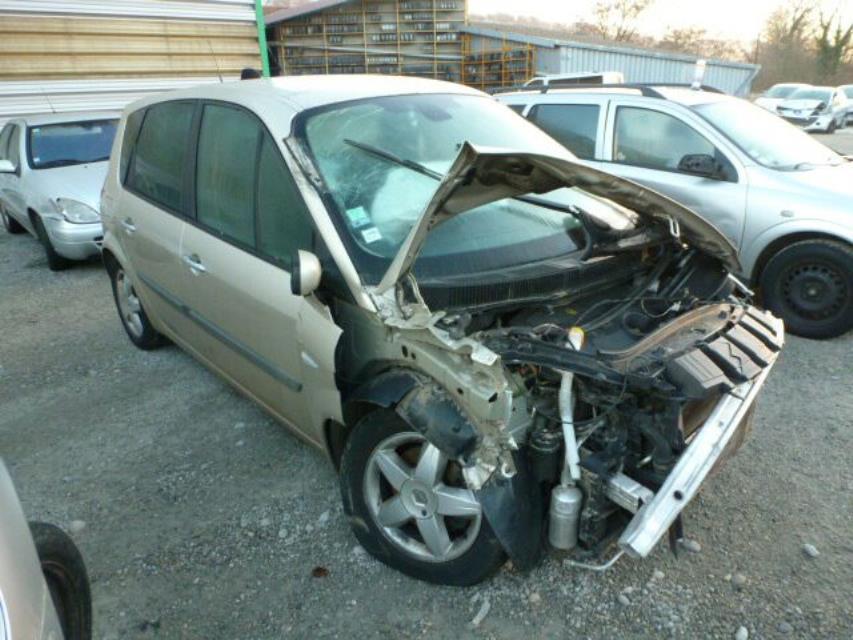 Siege arriere central RENAULT SCENIC 2 PHASE 2  - 1