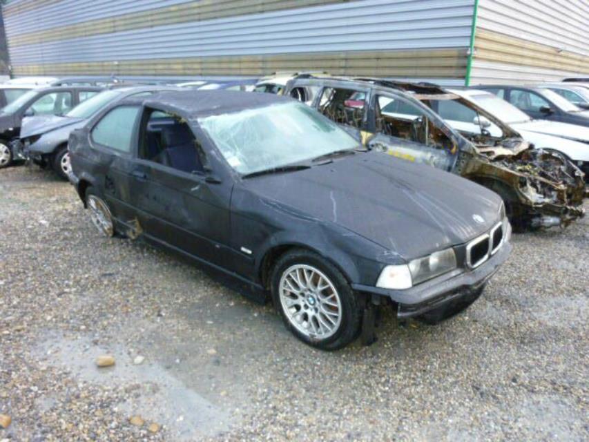 Pompe à carburant BMW SERIE 3 E36 COMPACT Essence - 1